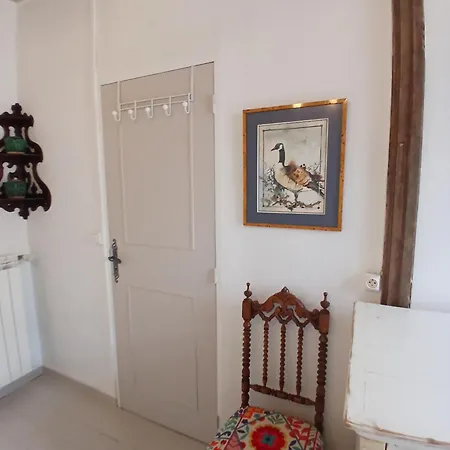 Maison Ancienne Pleine De Charme *