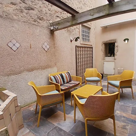 Maison Ancienne Pleine De Charme Holiday home *