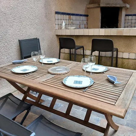 Maison De Caractere Centre Garage Xxl Ferienhaus Pézenas